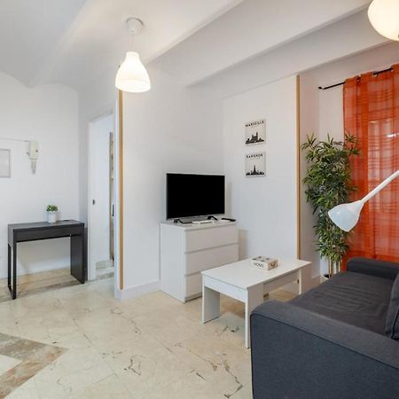 2 Bedroom 1 Bathroom Furnished - Sol - Cozy Vintage - Mintystay Madri Exterior foto